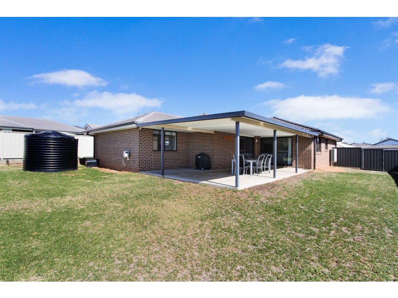 21 Rosella Avenue, Tamworth NSW 2340