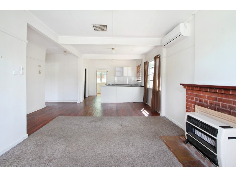 2 Rawson Avenue, North Tamworth NSW 2340