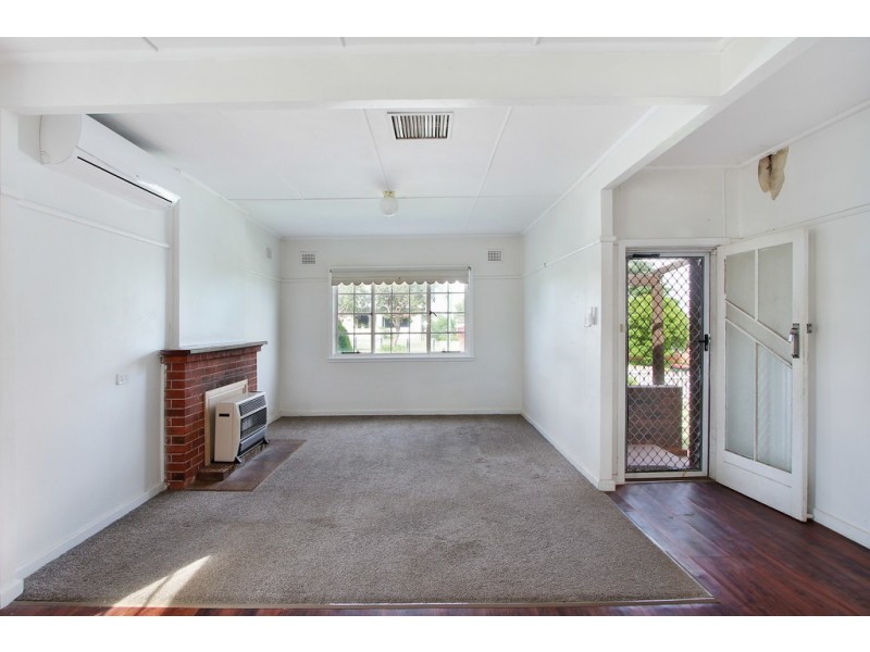 2 Rawson Avenue, North Tamworth NSW 2340