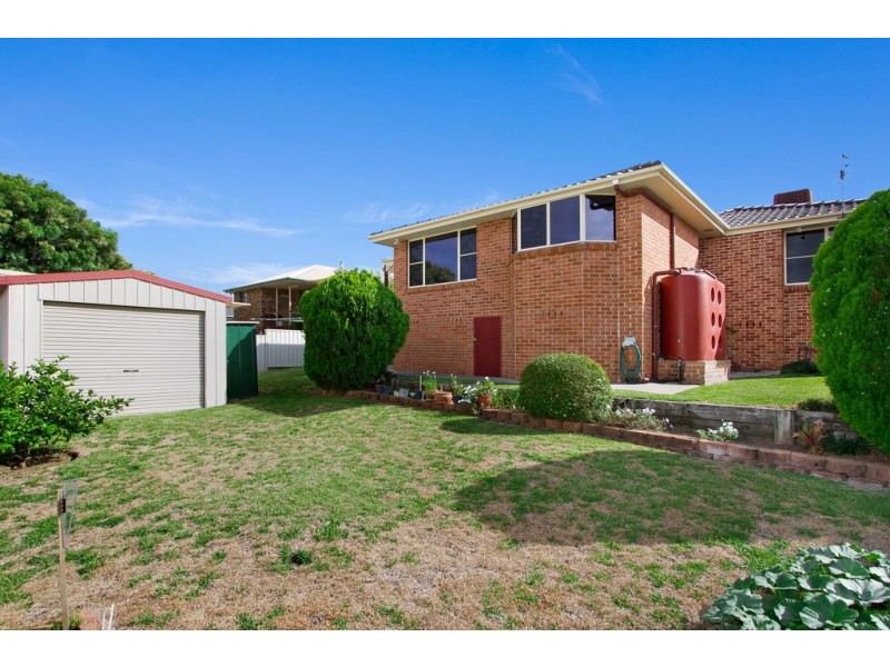 21 Overlanders Way, Tamworth NSW 2340