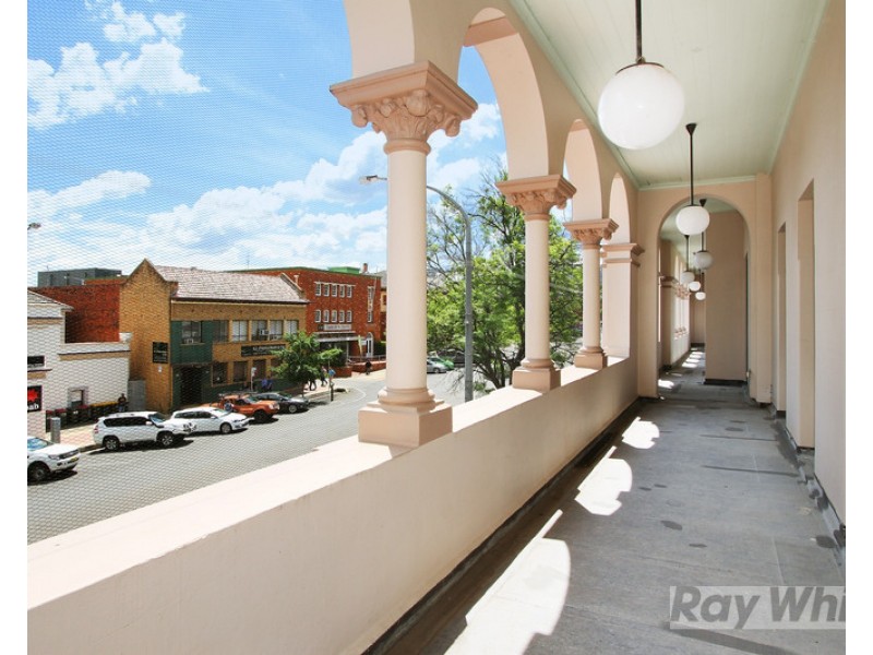 Level 1, 402a Peel Street, Tamworth NSW 2340