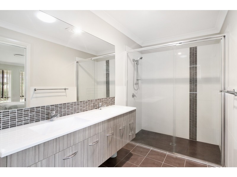 48 Peak Drive, Tamworth NSW 2340