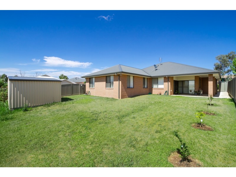 48 Peak Drive, Tamworth NSW 2340