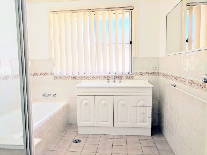 3/3 Swan Street, Tamworth NSW 2340