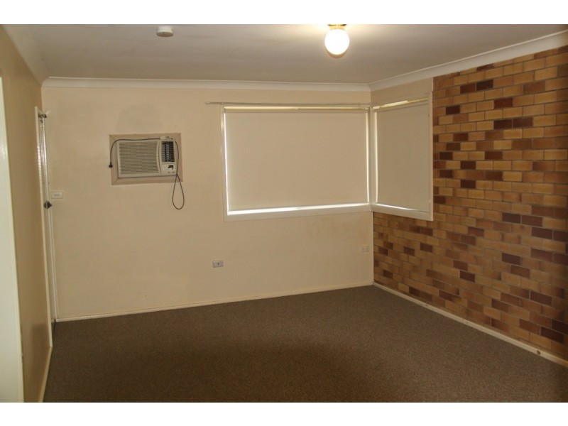 122 Piper Street, Tamworth NSW 2340