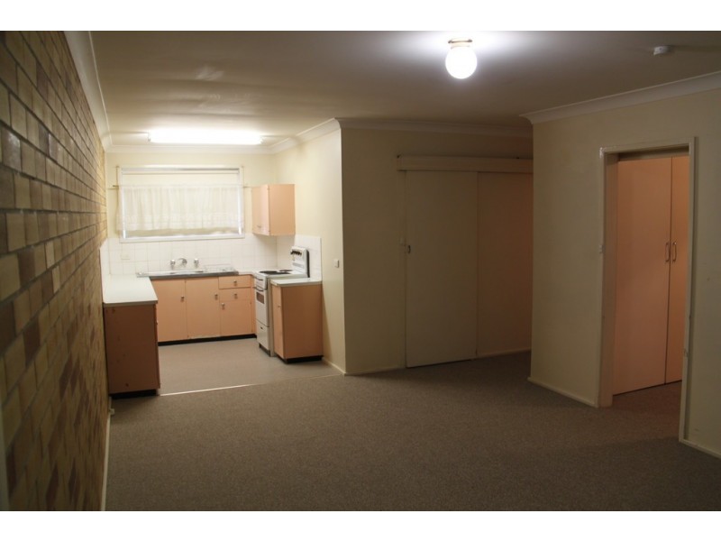 122 Piper Street, Tamworth NSW 2340