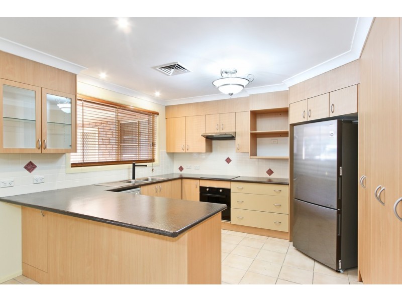 113 Glengarvin Drive, Tamworth NSW 2340