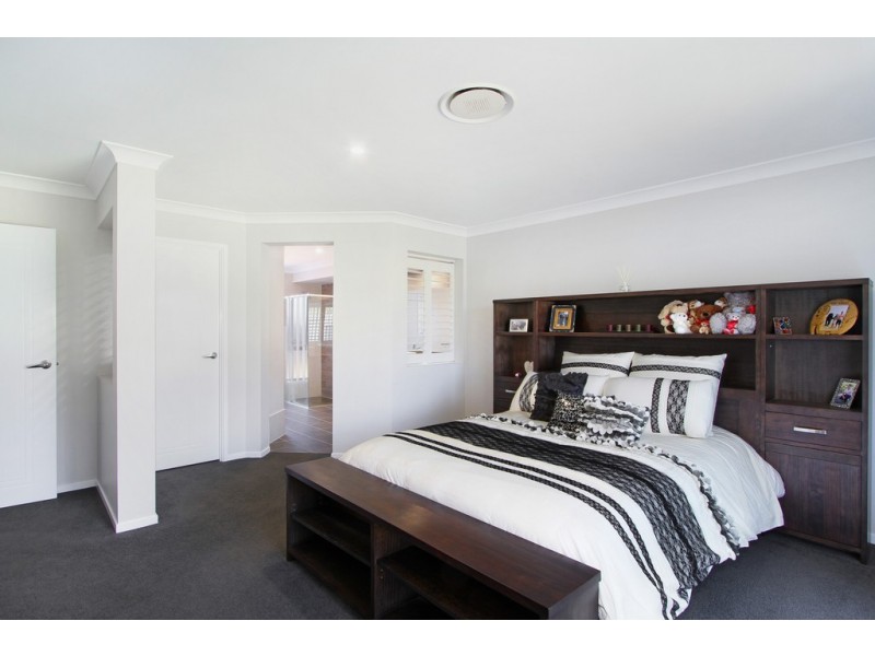 11 Lorikeet Drive, Tamworth NSW 2340