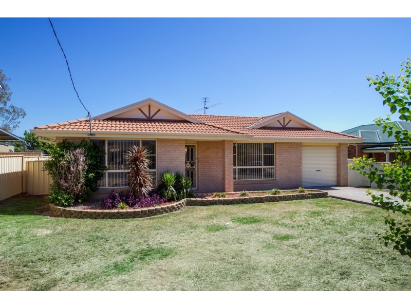 88 Flinders Street, Westdale NSW 2340