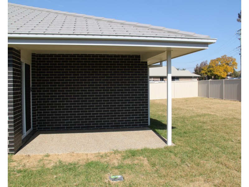 1 Appaloosa Place, Tamworth NSW 2340