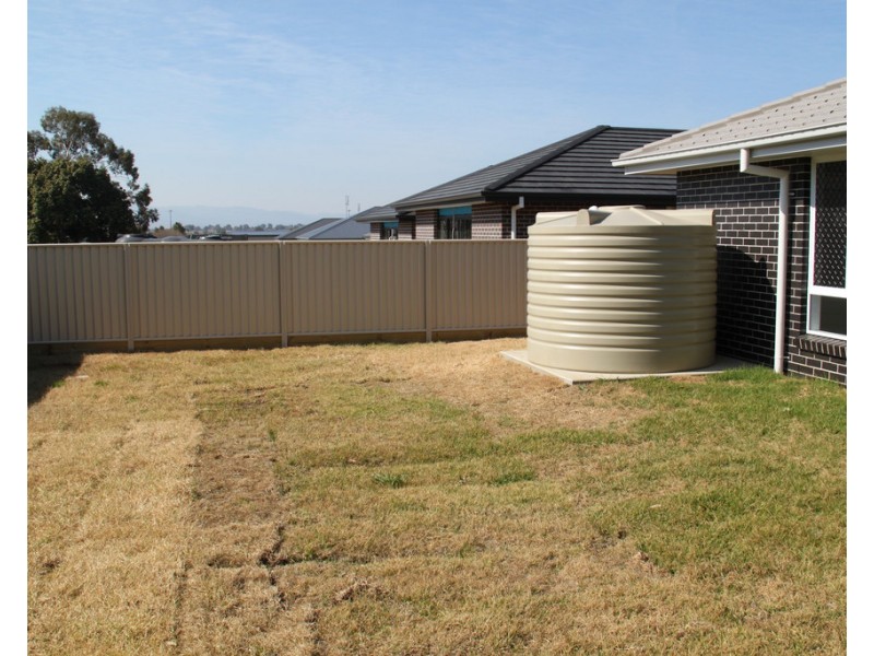 1 Appaloosa Place, Tamworth NSW 2340