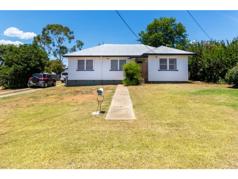 33 Hillvue Road, Tamworth NSW 2340
