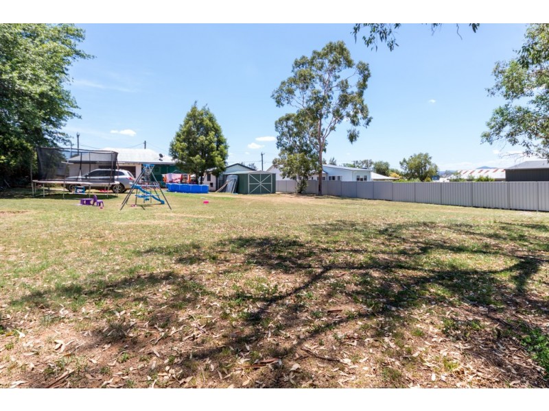 33 Hillvue Road, Tamworth NSW 2340