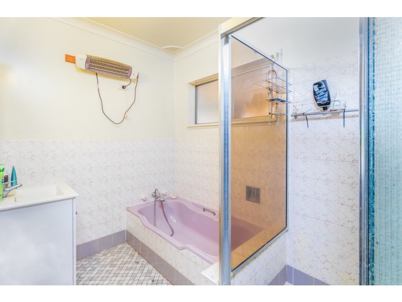 78 Oak Street, Tamworth NSW 2340