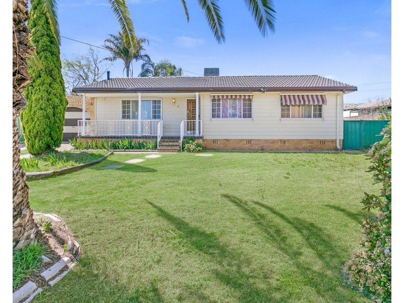 6 Woodhill Place, Tamworth NSW 2340