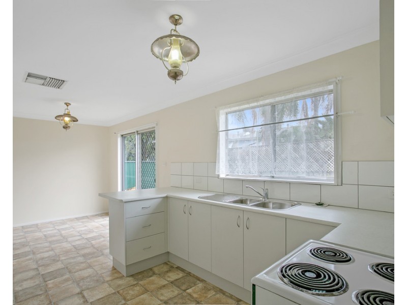 6 Woodhill Place, Tamworth NSW 2340