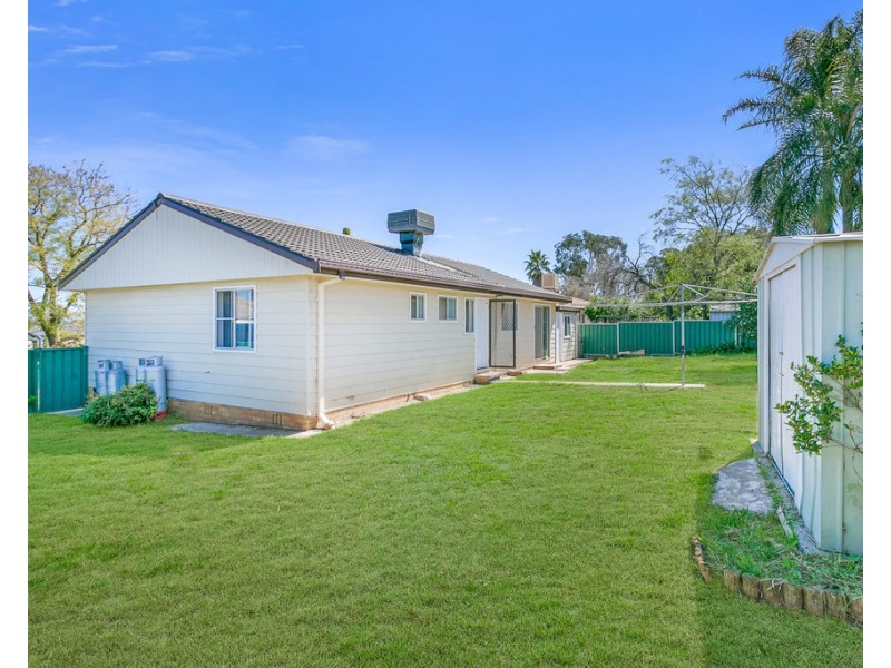 6 Woodhill Place, Tamworth NSW 2340