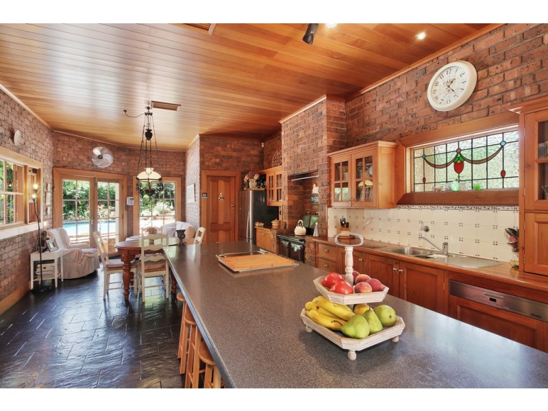 136 Napier Street, Tamworth NSW 2340