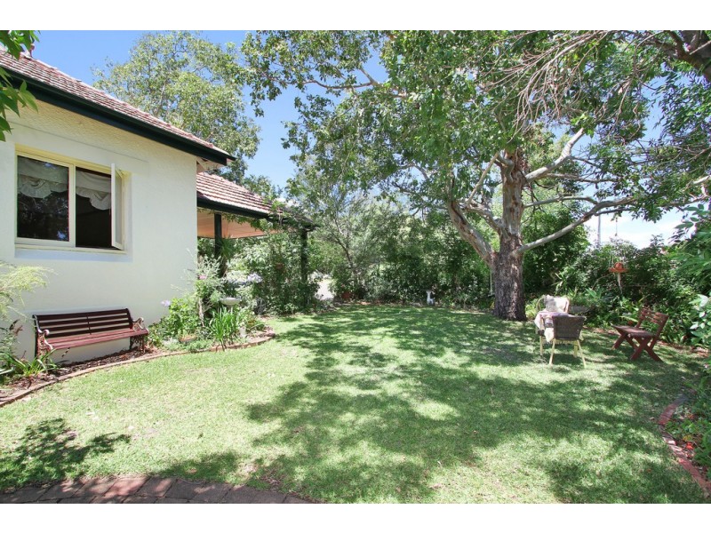 136 Napier Street, Tamworth NSW 2340