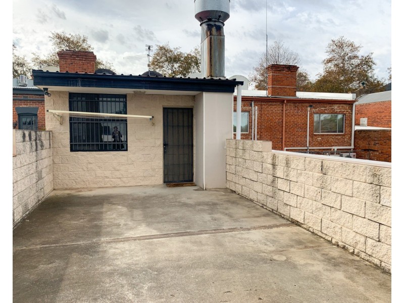 1/253 Peel Street, Tamworth NSW 2340