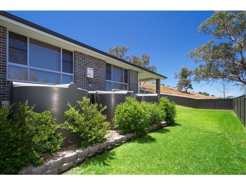 28 Conimbla Crescent, Tamworth NSW 2340