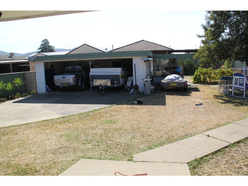 7 Petra Avenue, Tamworth NSW 2340
