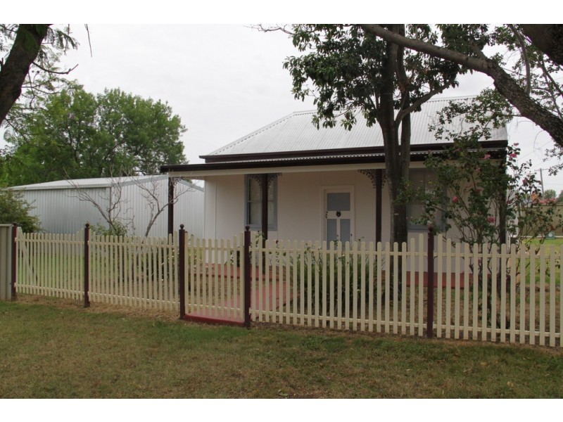 6 Cross Street, Attunga NSW 2345