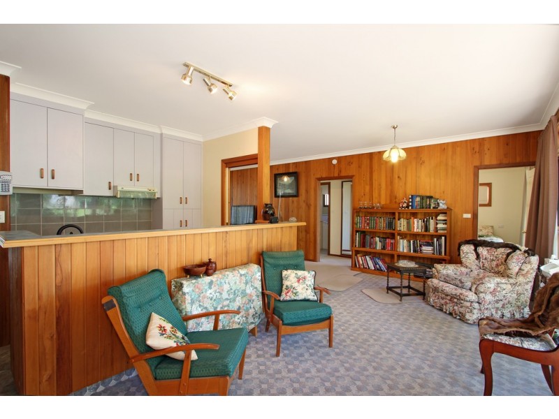 7 Beattie Boulevard, Tamworth NSW 2340