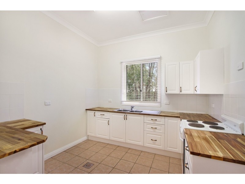 3 Denne Street, Tamworth NSW 2340