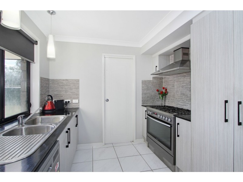 90 Attunga Street, Tamworth NSW 2340