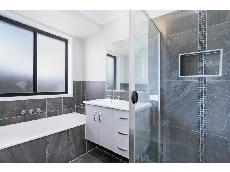 90 Attunga Street, Tamworth NSW 2340