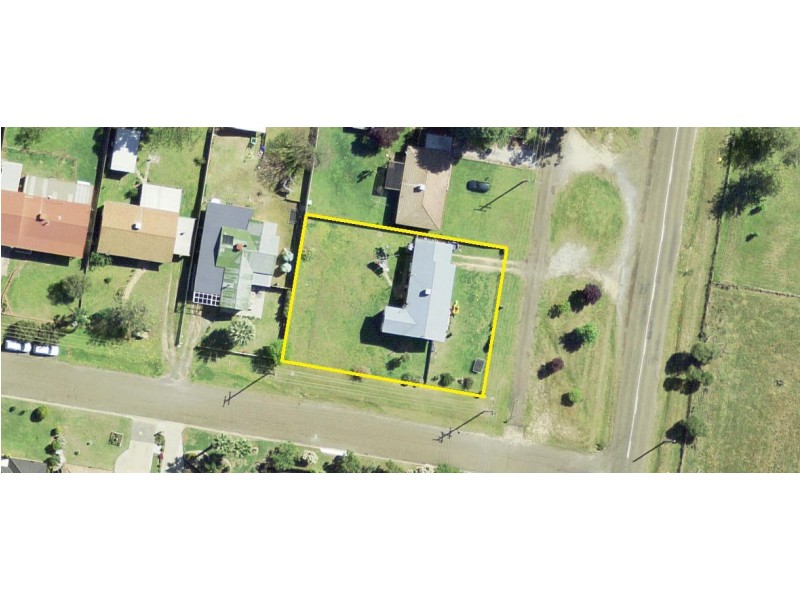 24 Denman Avenue, Tamworth NSW 2340