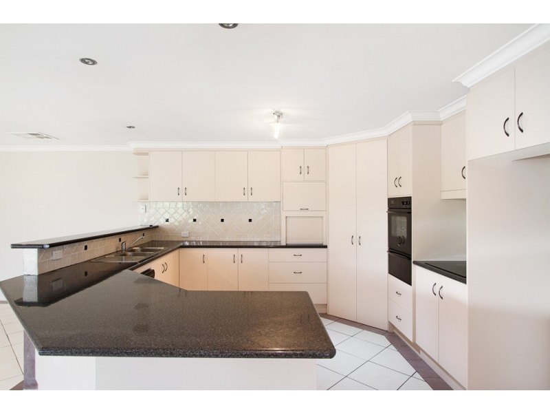 33 The Grange, Tamworth NSW 2340