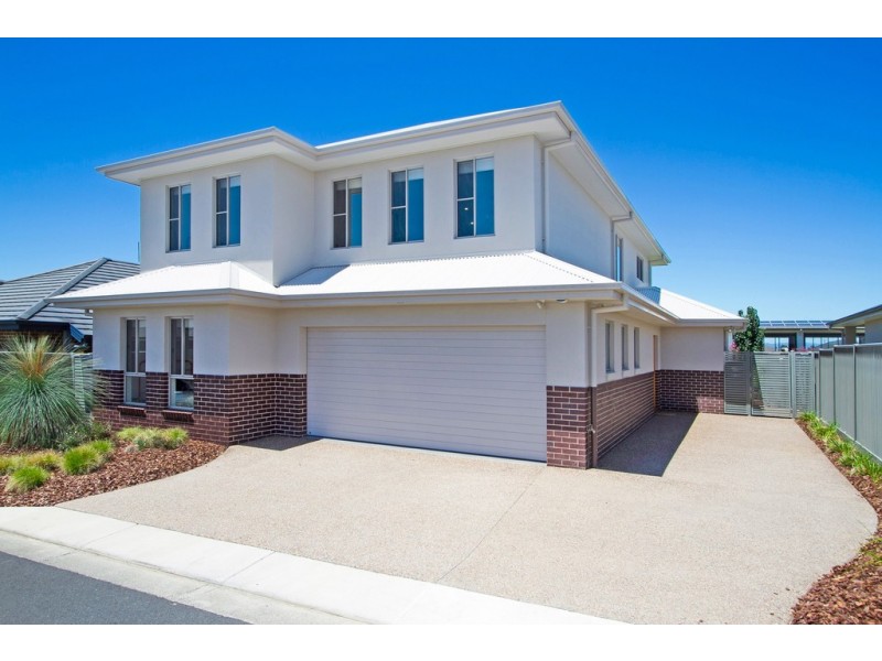 21 Sanctuary Place, Tamworth NSW 2340