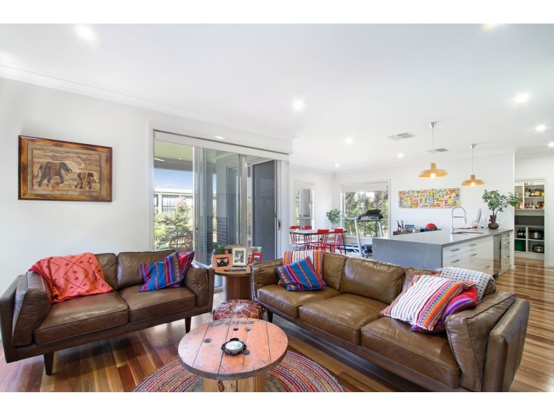 21 Sanctuary Place, Tamworth NSW 2340