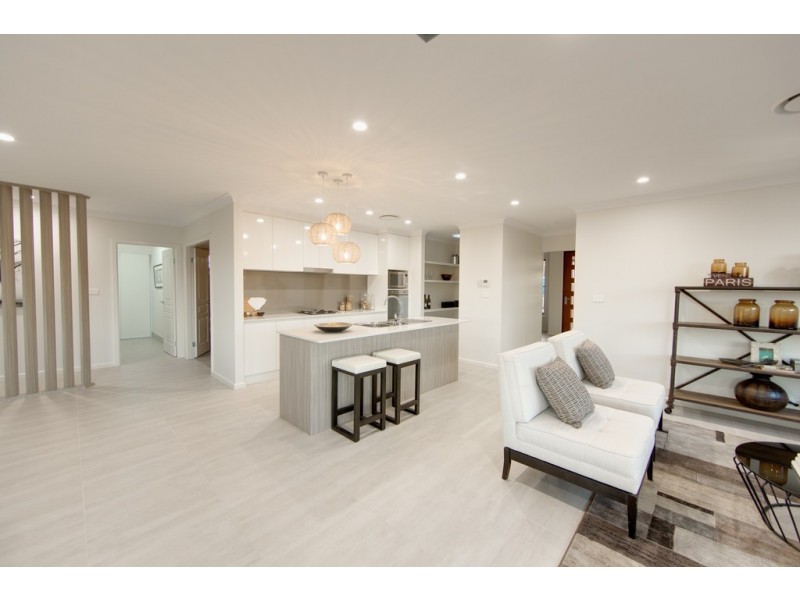 19 Simmental Way, Tamworth NSW 2340