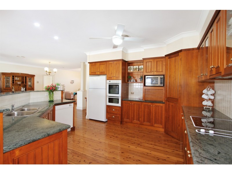 21 Merrinee Place, Tamworth NSW 2340