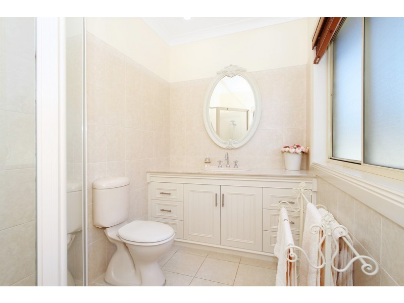 21 Merrinee Place, Tamworth NSW 2340