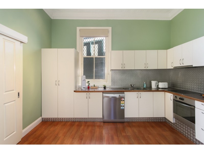 73 Upper Street, Tamworth NSW 2340