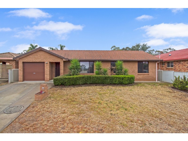 7 Wallamoul Street, Tamworth NSW 2340