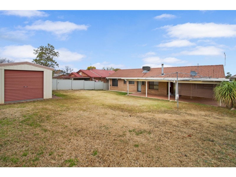 7 Wallamoul Street, Tamworth NSW 2340