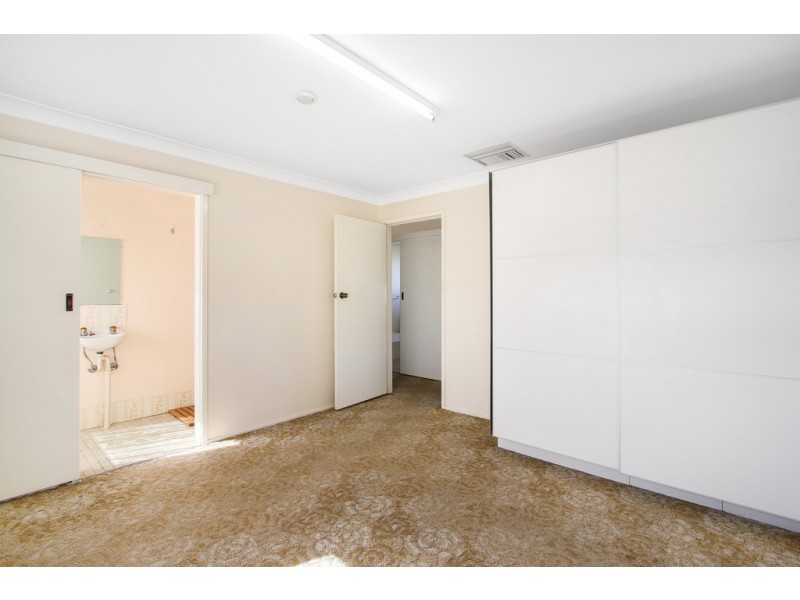 12 Arinya Street, Tamworth NSW 2340