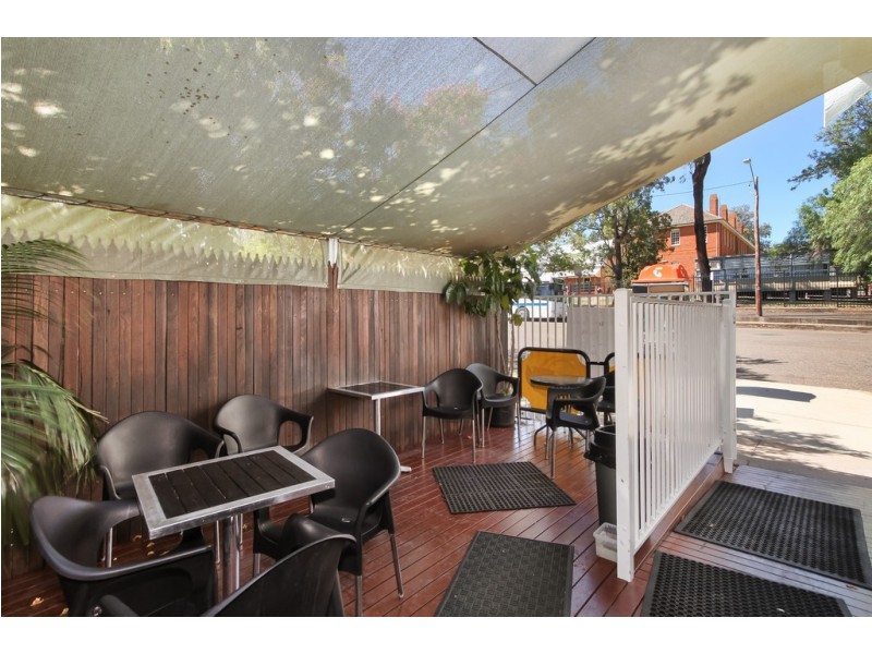 73 Upper Street, Tamworth NSW 2340