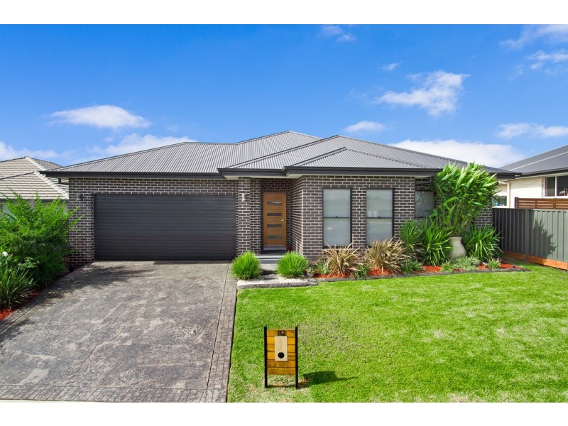 112 Verdelho Drive, Tamworth NSW 2340