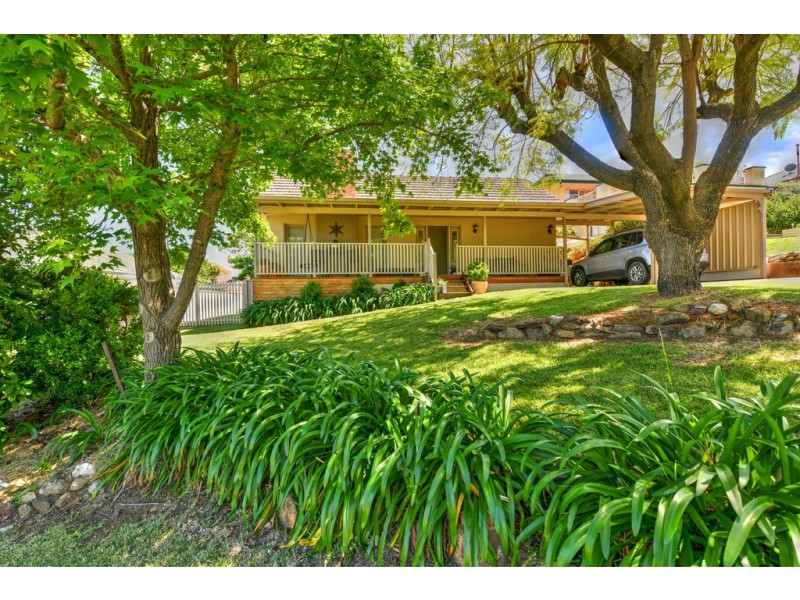 130 Fitzroy Street, Tamworth NSW 2340