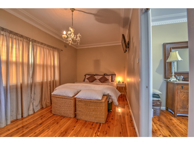 130 Fitzroy Street, Tamworth NSW 2340