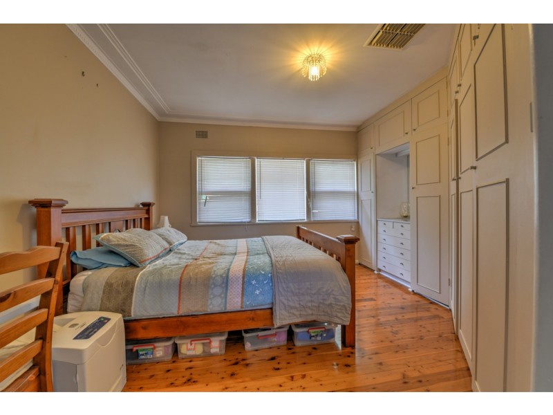 130 Fitzroy Street, Tamworth NSW 2340