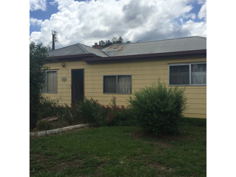 18-20 Dewhurst Street, Woolomin NSW 2340
