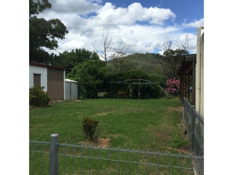 18-20 Dewhurst Street, Woolomin NSW 2340