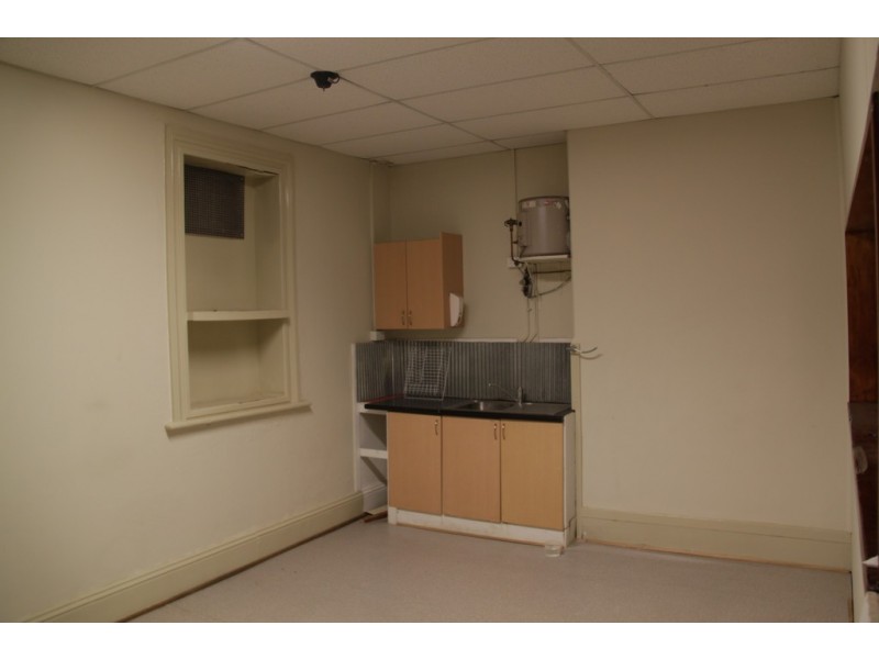 1st Floor, 324 Peel Street, Tamworth NSW 2340